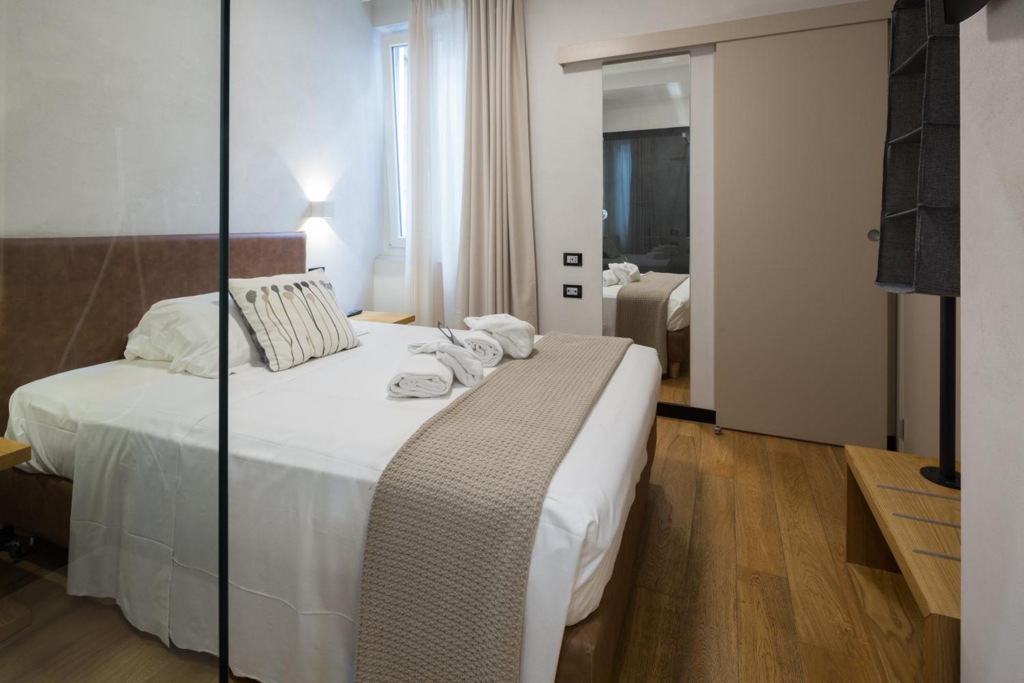 Hotel Doria Genoa Bagian luar foto